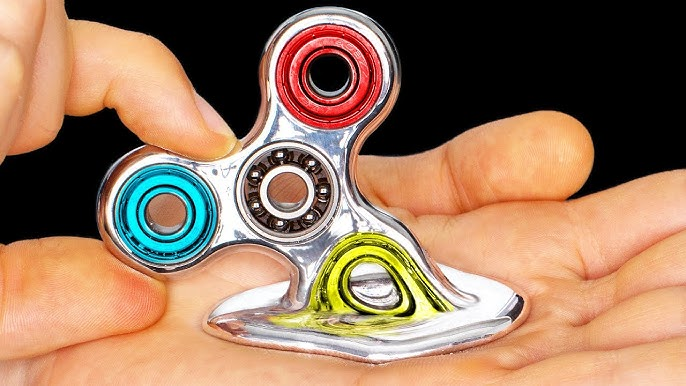 foto de un spinner metalico derritiendose
