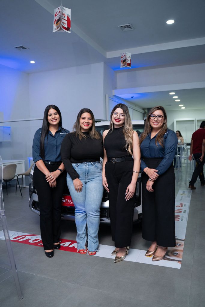 Hyundai y Excel presentan su nueva sucursal en Tegucigalpa: un espacio moderno y funcional que transforma la experiencia de compra automotriz en Honduras.