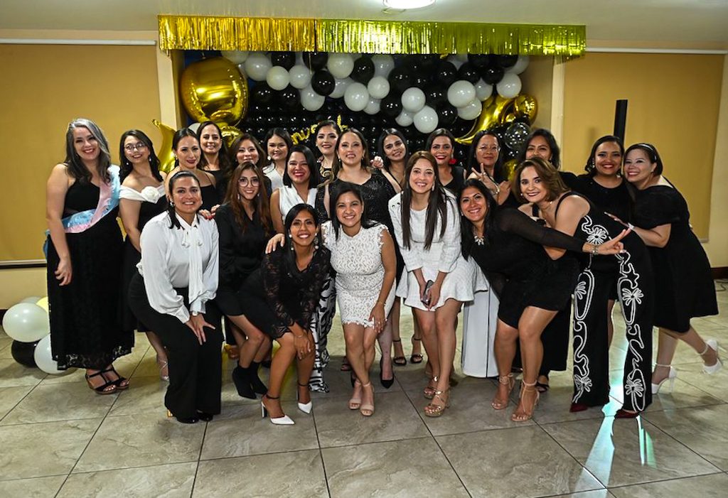 Reencuentro exalumnas María Auxiliadora: 20 años de amistad y legado