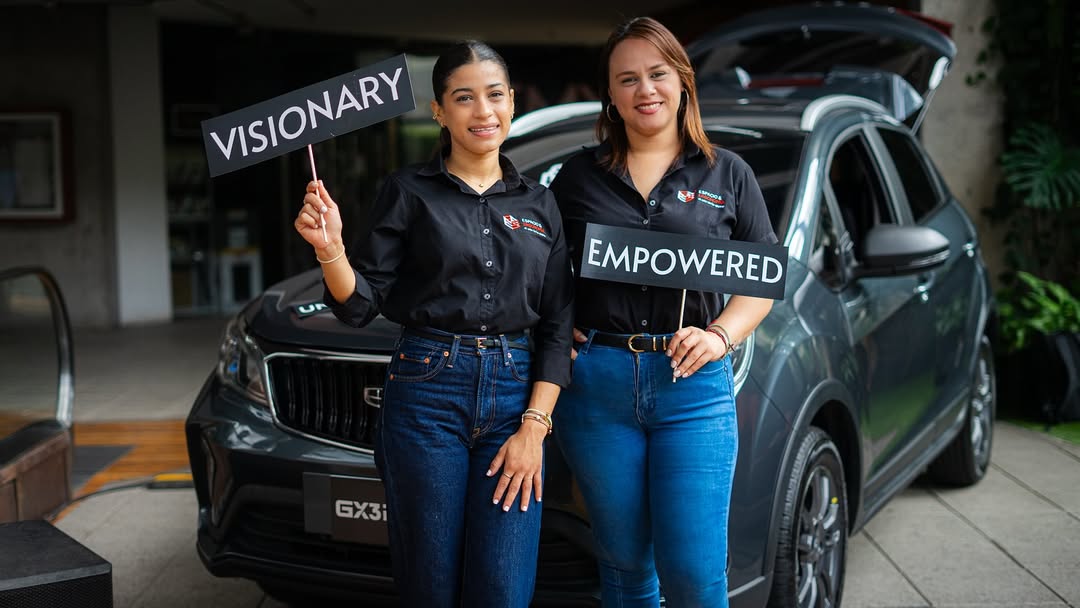 Strong Woman Strong Coffee: comunidad de mujeres líderes