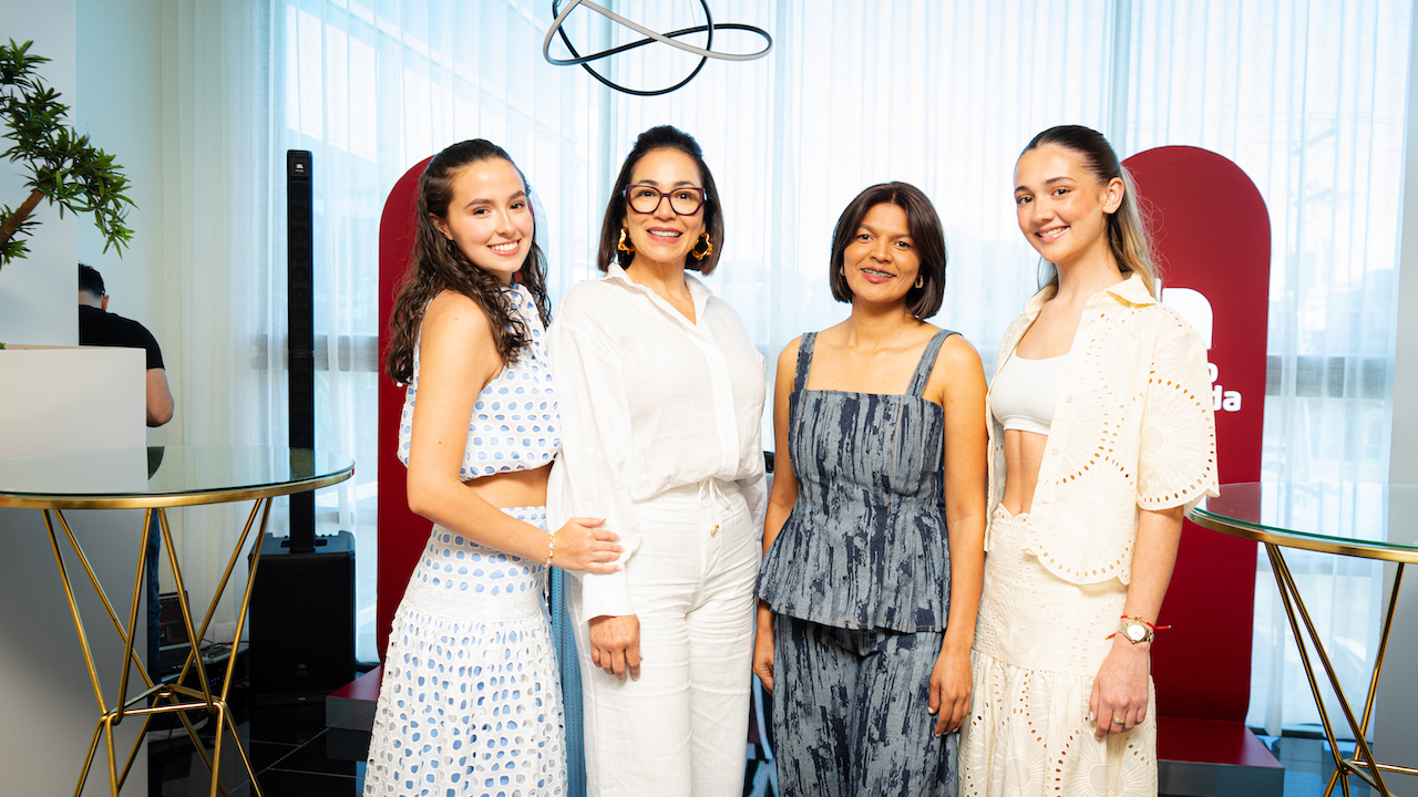 Apertura: The Violet redefine la moda local